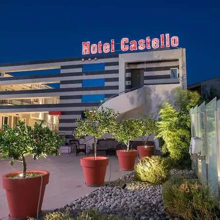 Castello Szálloda 3*