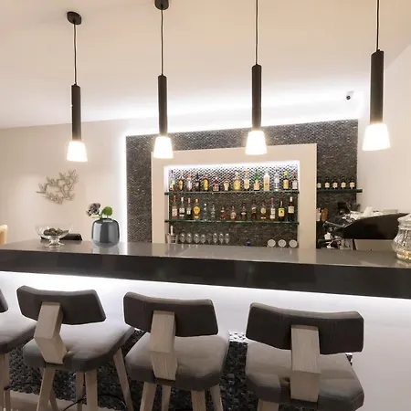 فندق Castello ريو