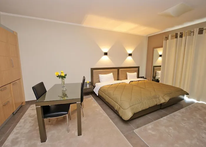 Castello Hotel 3*