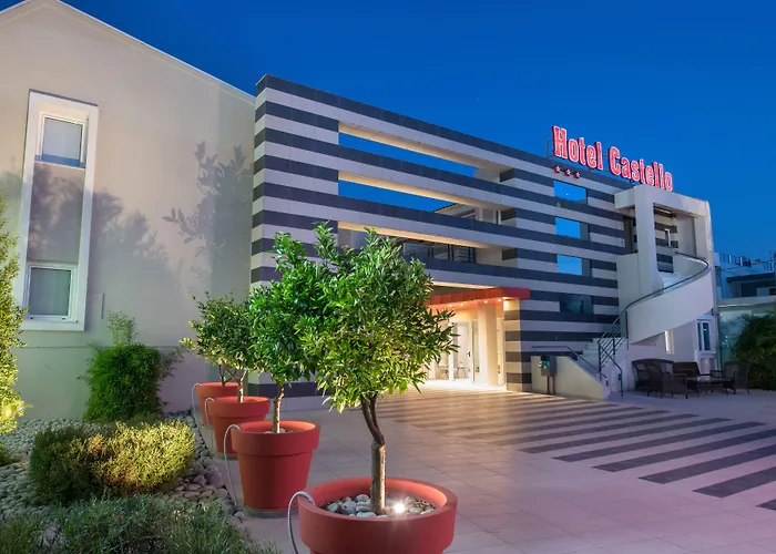 Castello מלון 3*