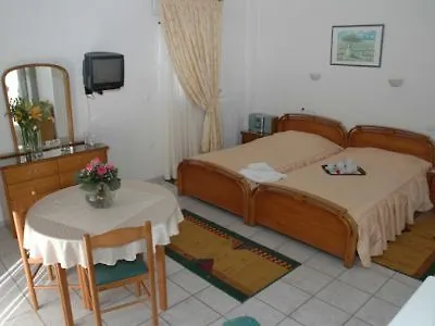 מלון Castello 3*