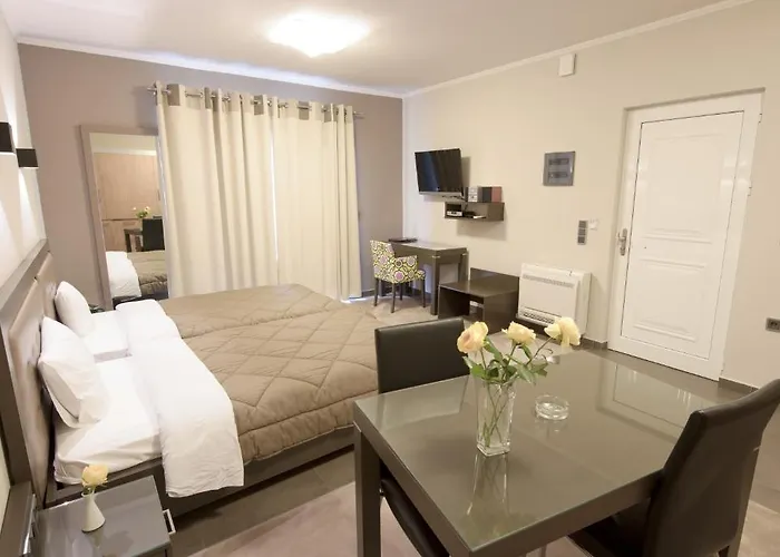 מלון Castello 3*